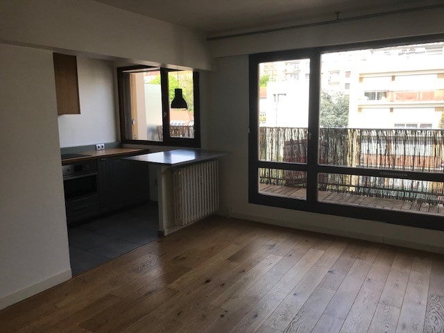 Flat Rue Jean-Baptiste Charcot in Courbevoie