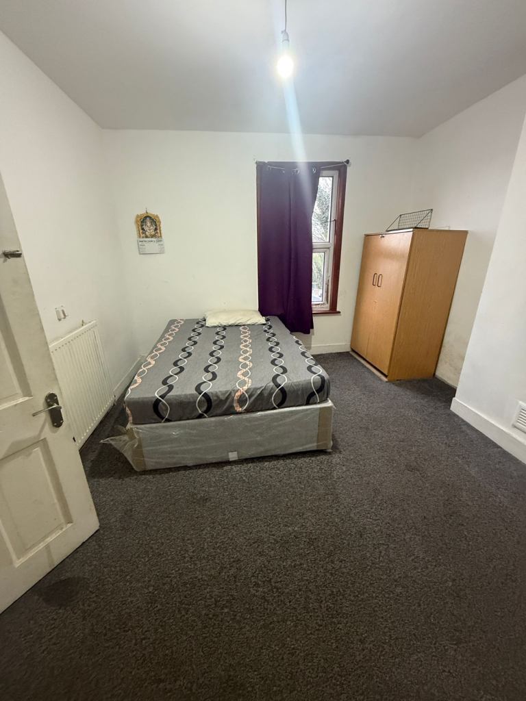 Flat Heigham Road in Greater London
