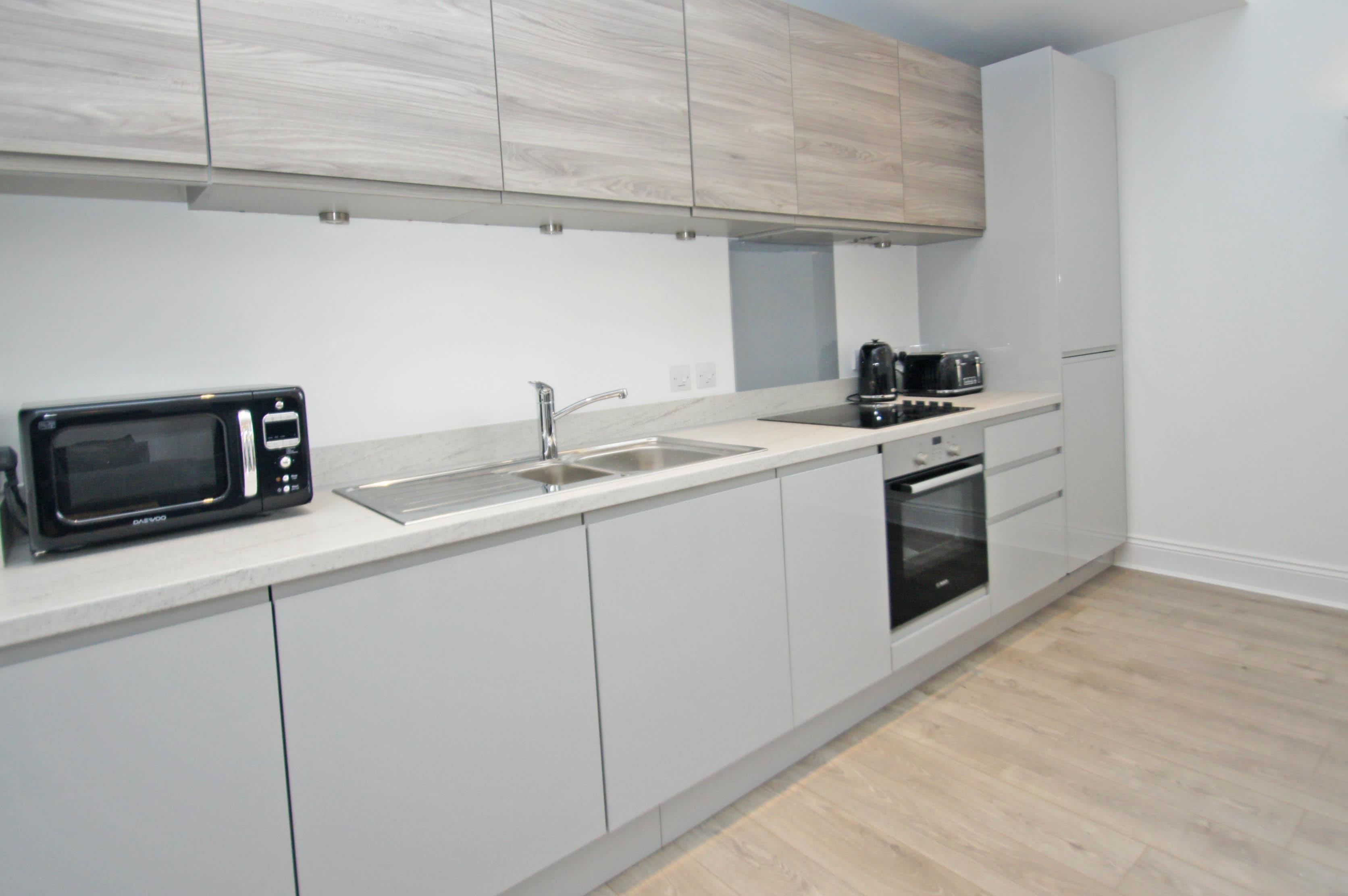 Flat Victoria Gardens in Leeds
