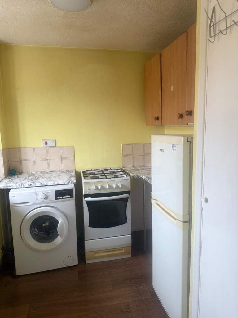 Flat Harewood Terrace in Greater London