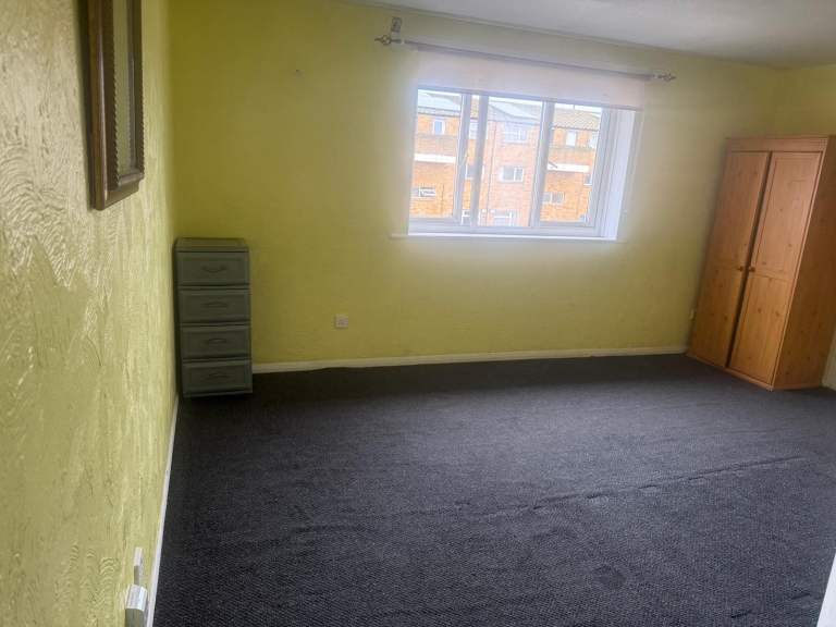 Flat Harewood Terrace in Greater London