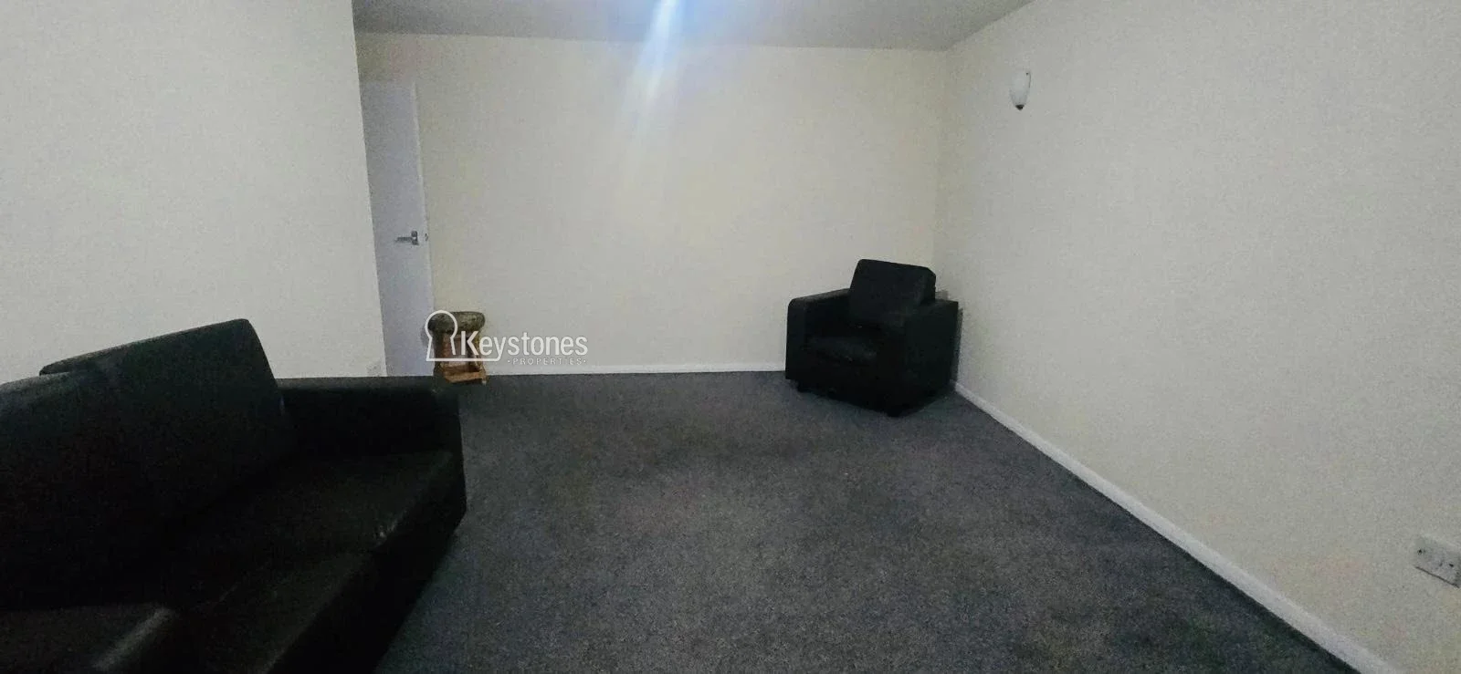 Flat Gurney Close in Greater London