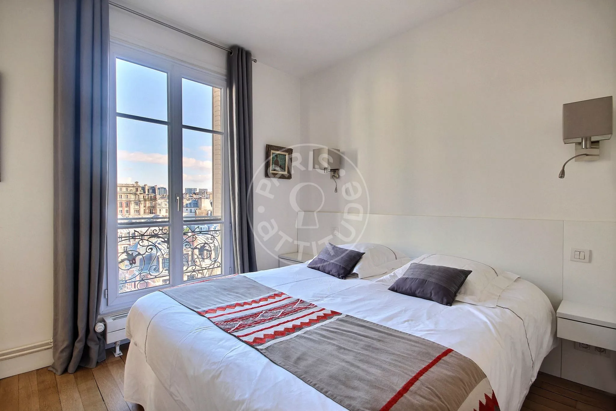 Flat Rue du Ranelagh in Paris