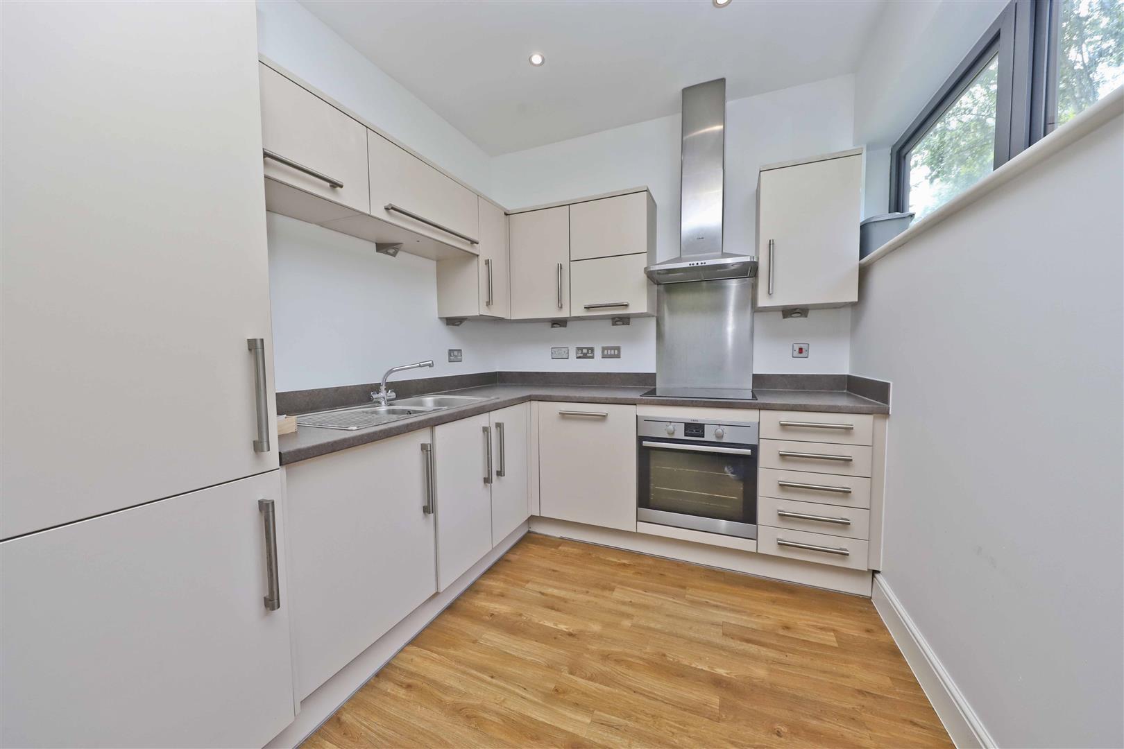 Flat Newall Close in Greater London