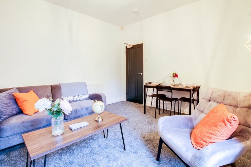 Room Tennyson Street in Leicester