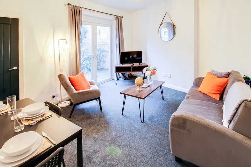 Room Tennyson Street in Leicester
