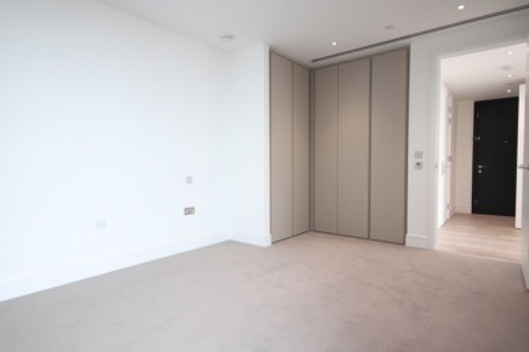 Flat Dingley Road in Greater London