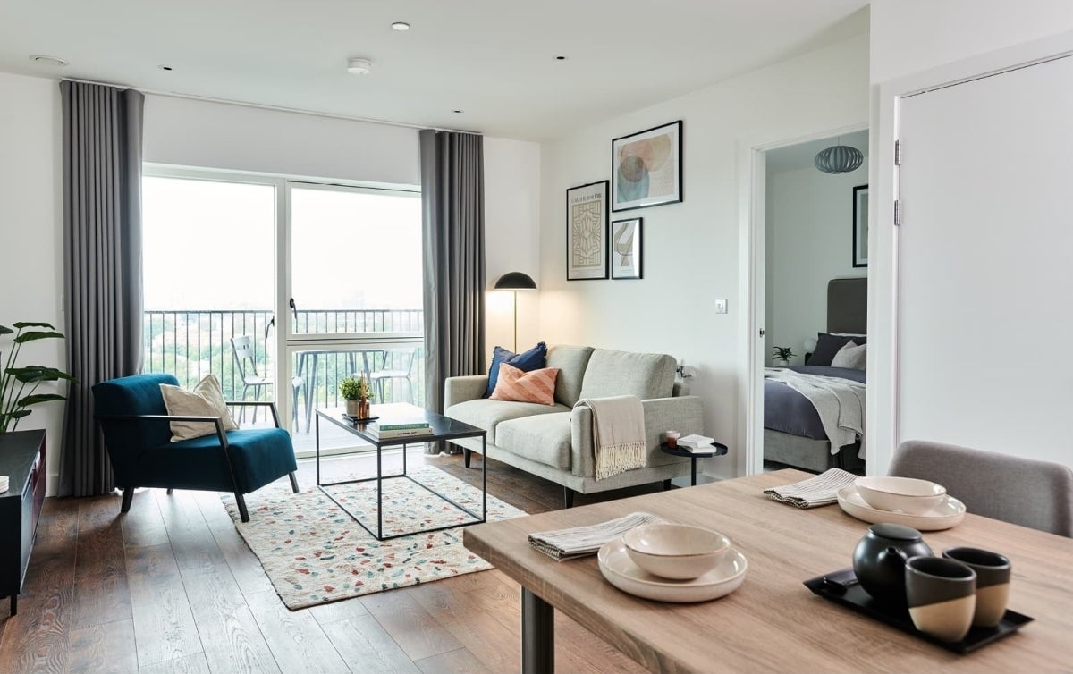 Flat Barking Wharf Square in Greater London