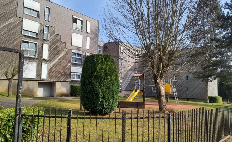 Flat Rue Du Bois Des Besses in Charensat