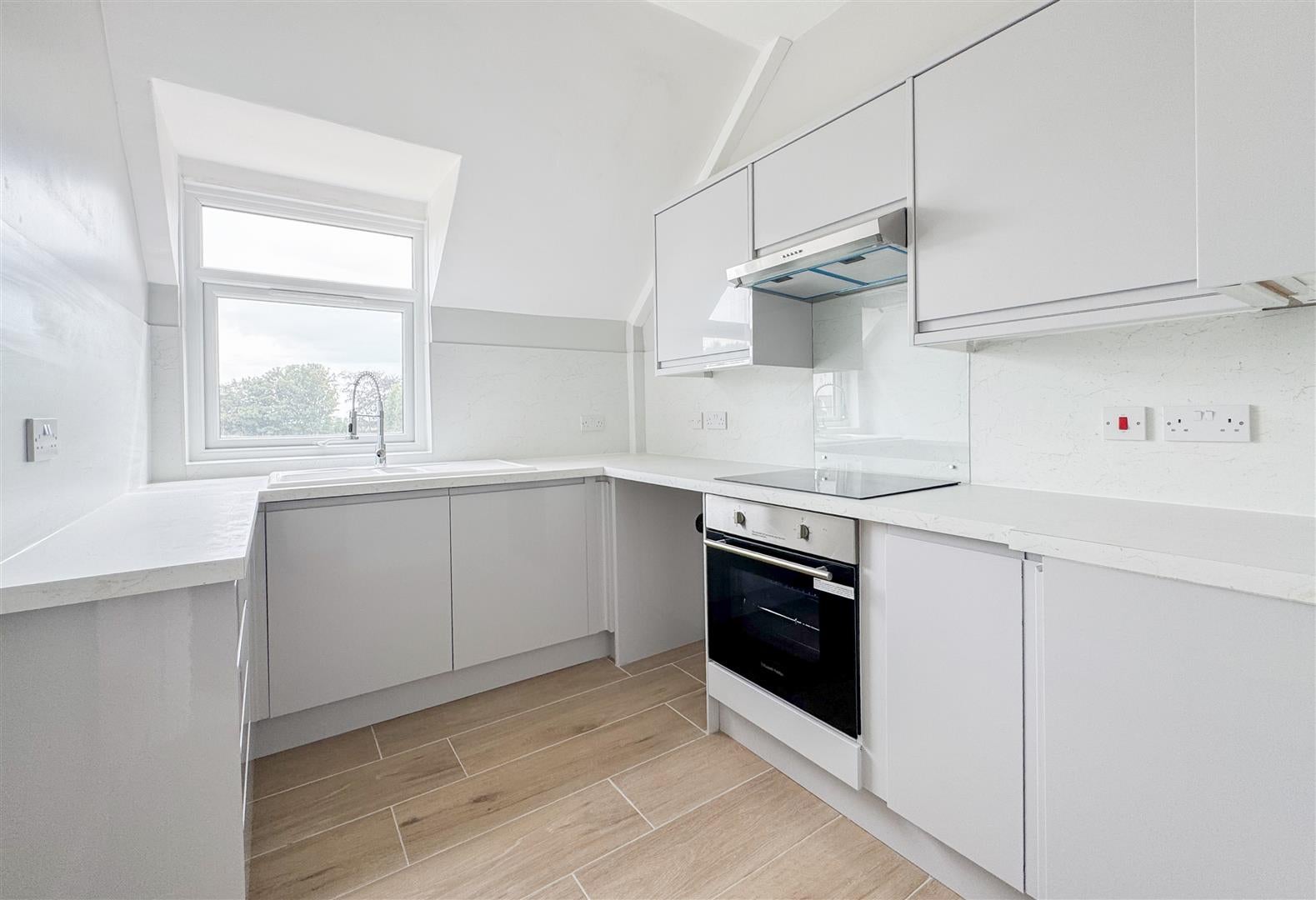 Flat Hastings Road in Rother