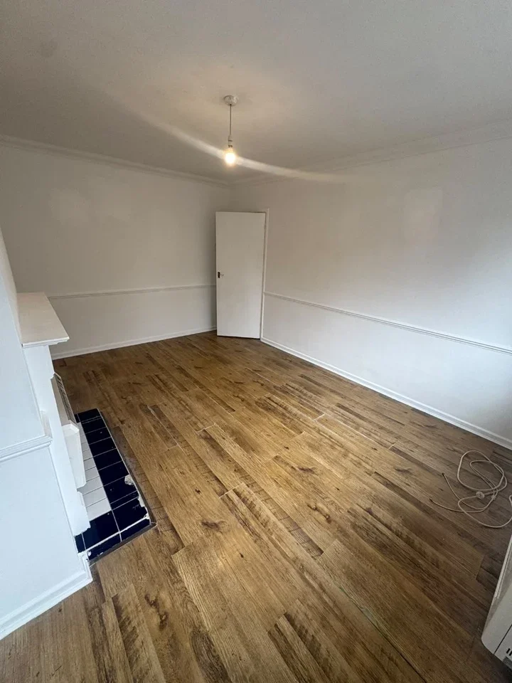 Flat Varna Close in Luton