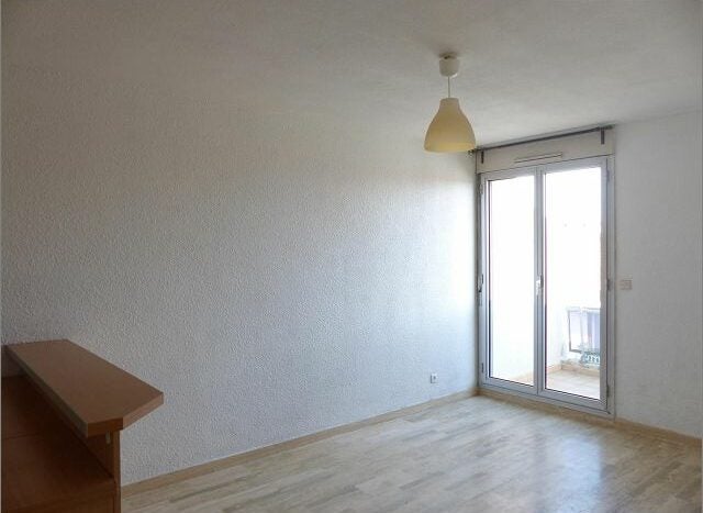 Appartement Rue de Rivarol à Nîmes