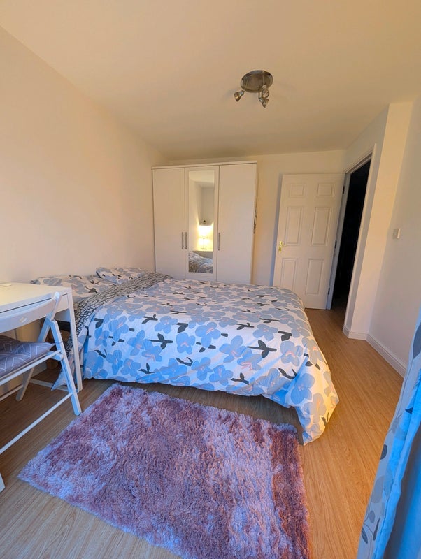 Room Ridley Avenue in Bristol