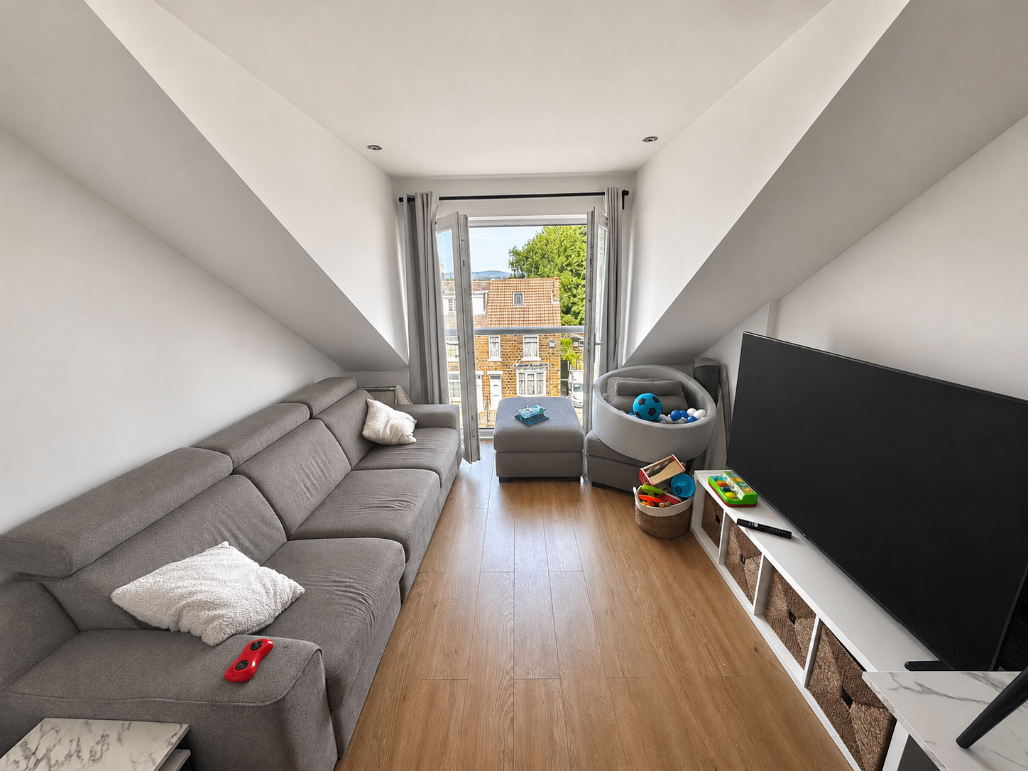 Flat Fitzalan Road in Sheffield