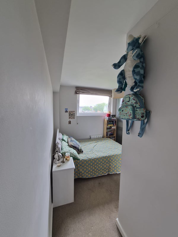 Flat Lissenden Gardens in Greater London