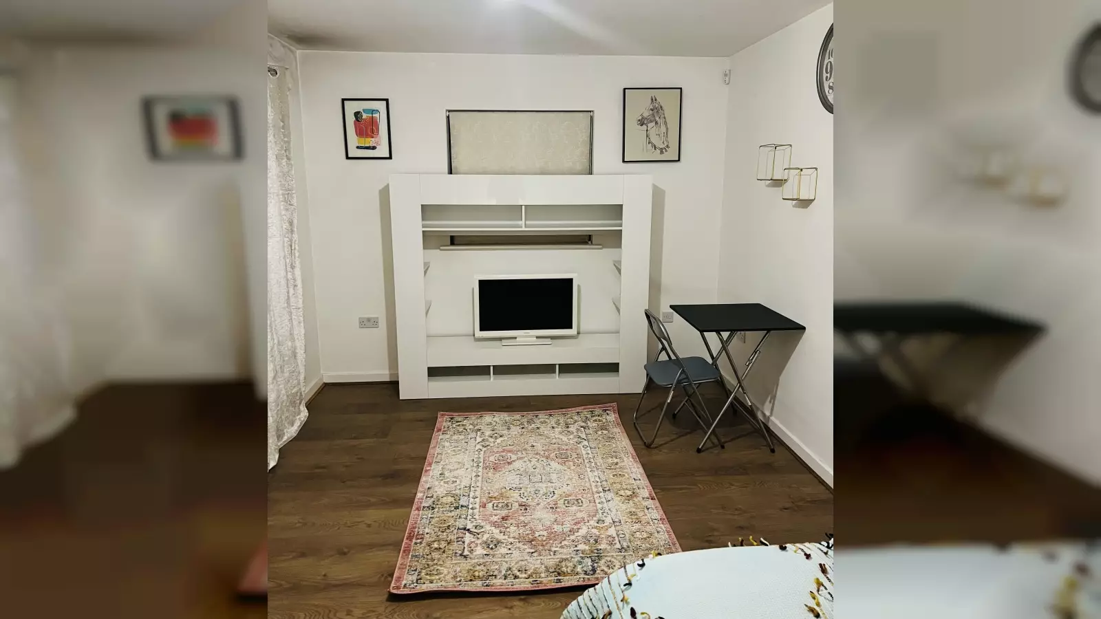 Flat Seagull Close in Greater London