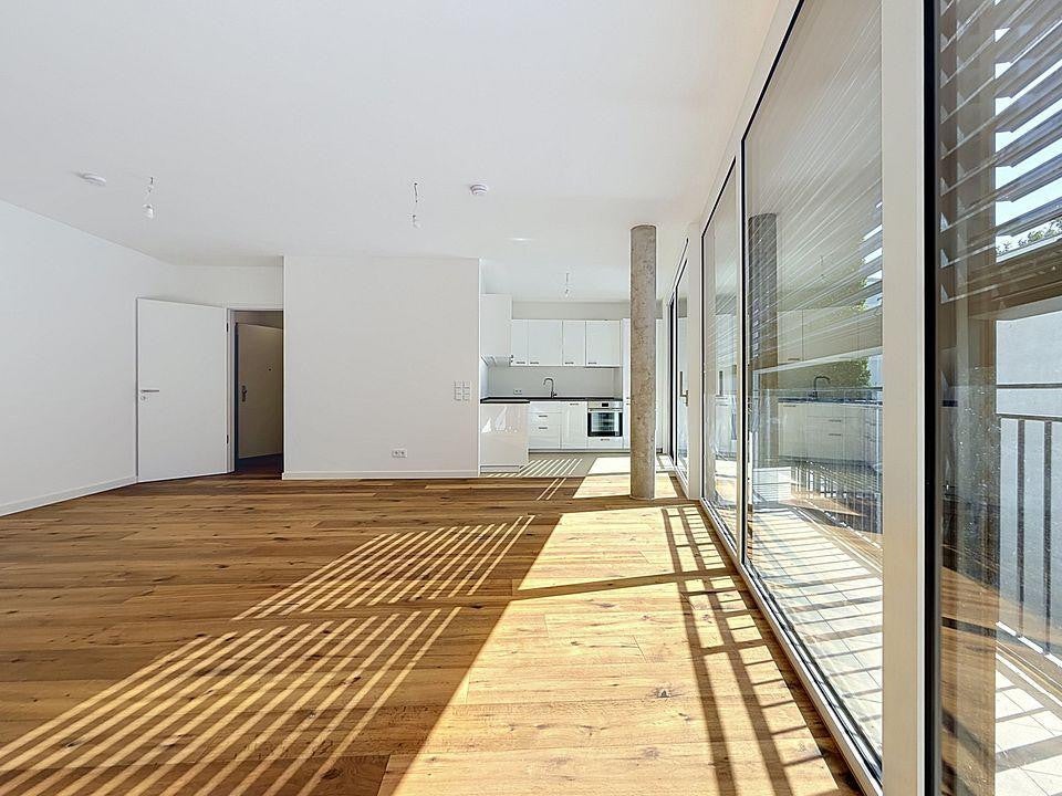 Wohnung Pestalozzistraße in Berlin
