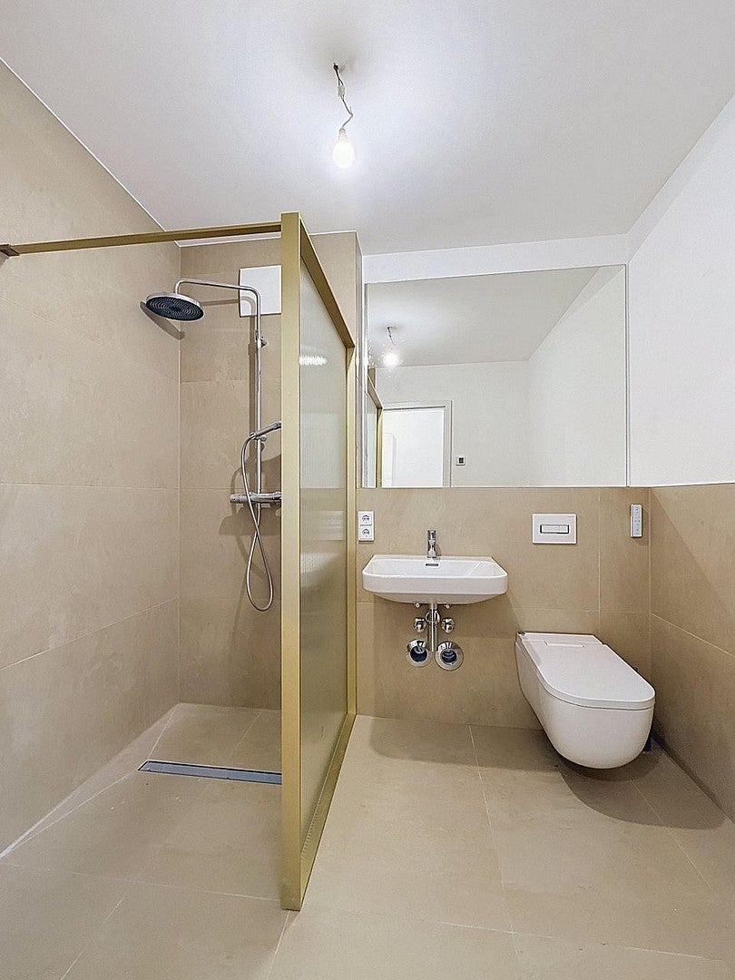 Wohnung Pestalozzistraße in Berlin