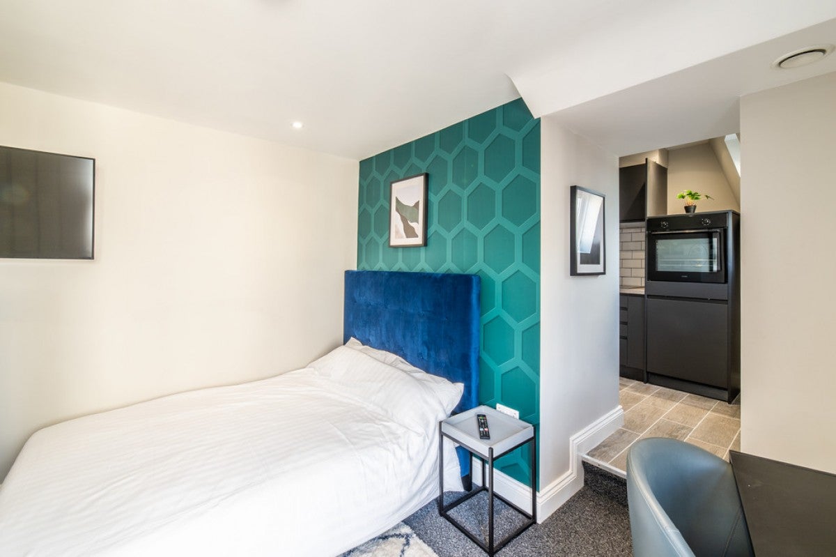 Flat Derby Road in Nottingham