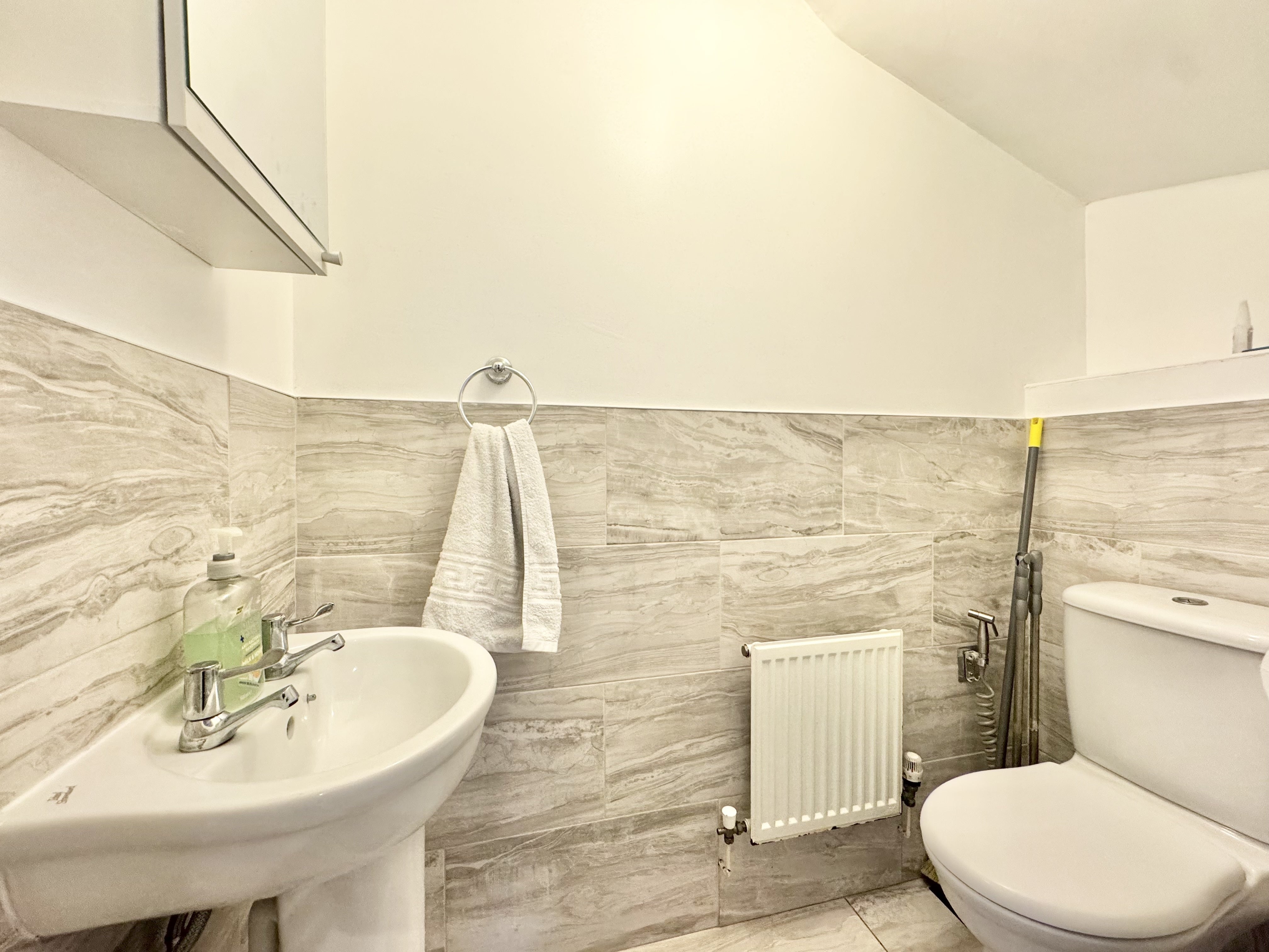 Flat Bruff Road in Ipswich