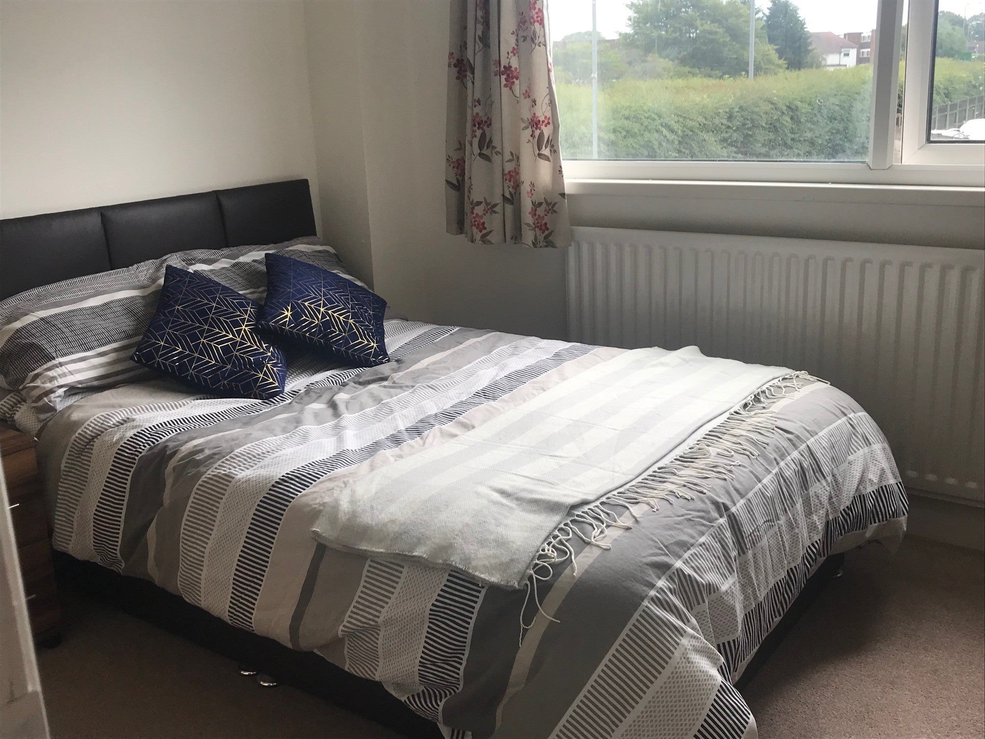 Room Upton Place in Cannock Chase