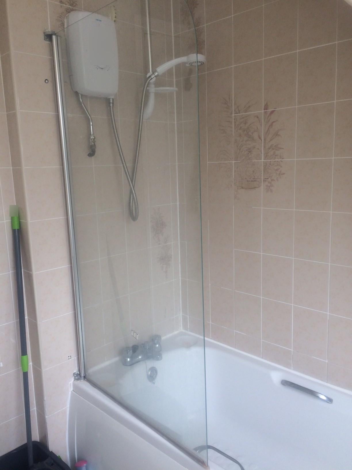 Room Upton Place in Cannock Chase