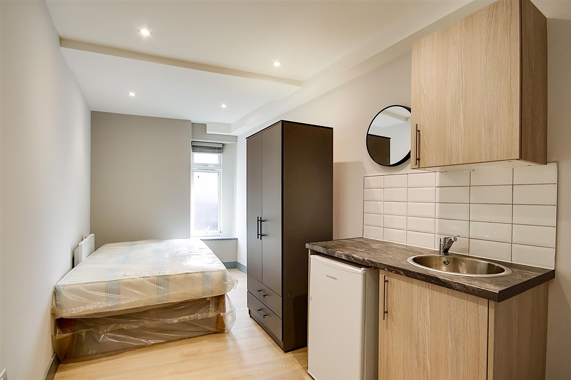 Room North Street in Worthing