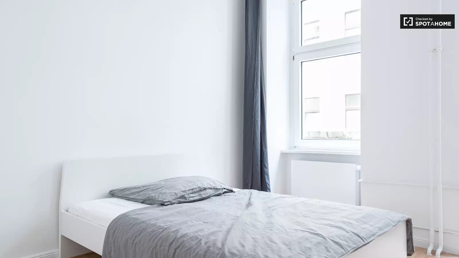 Wohnung Buschkrugallee in Berlin