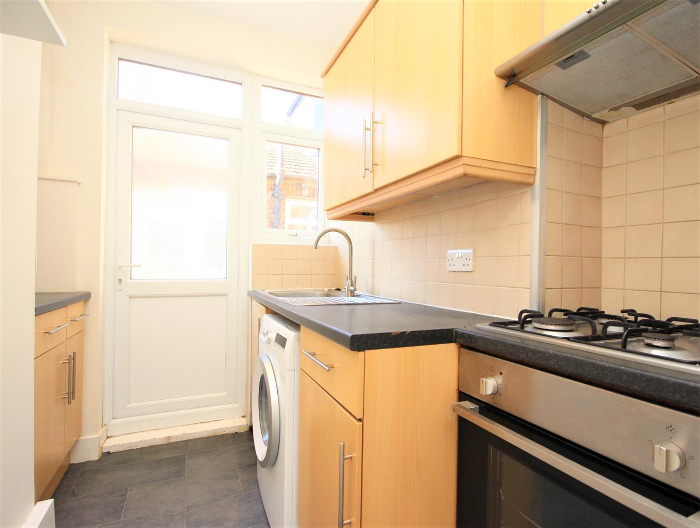 Flat Edward Road in Greater London