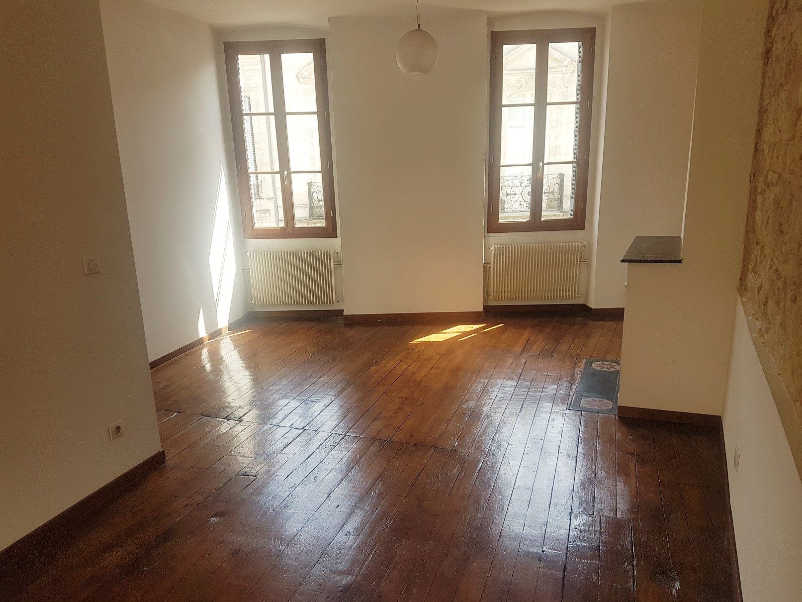 Flat Rue de Bègles in Bordeaux