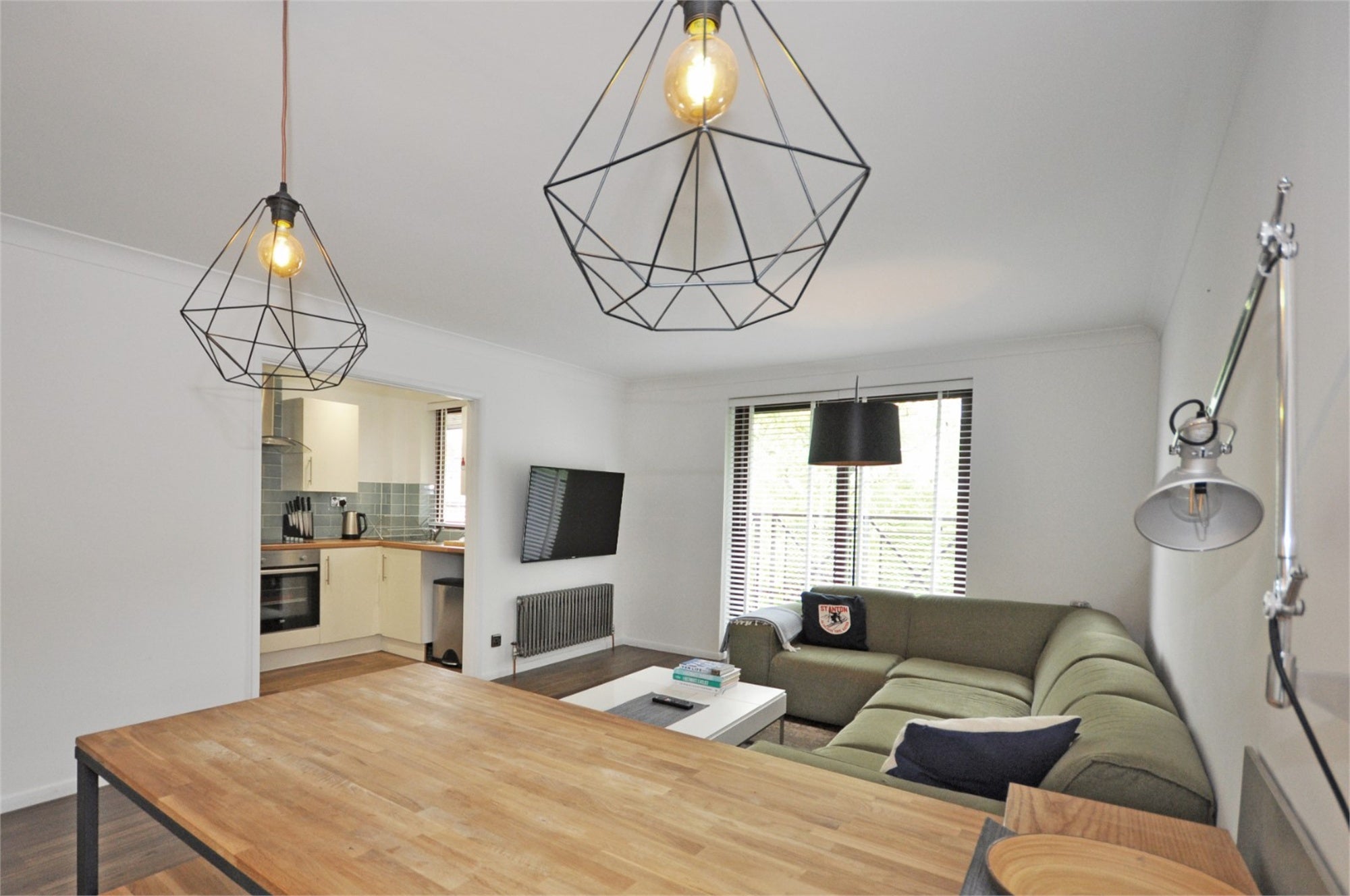 Flat Glencairn Park Road in Cheltenham