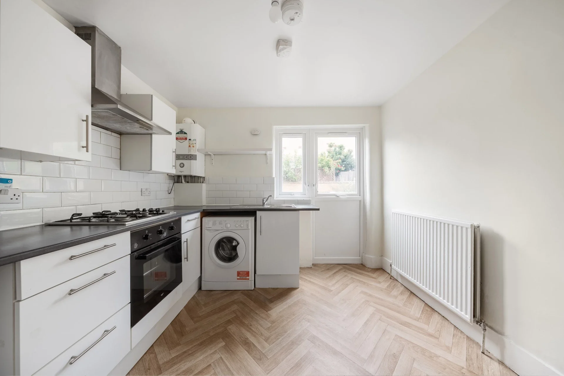 Flat Bexley High Street in Greater London