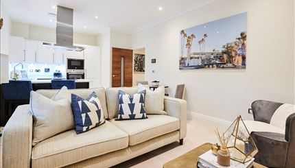 Flat Rainville Road in Greater London