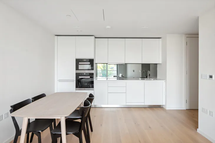 Flat Lillie Square in Greater London