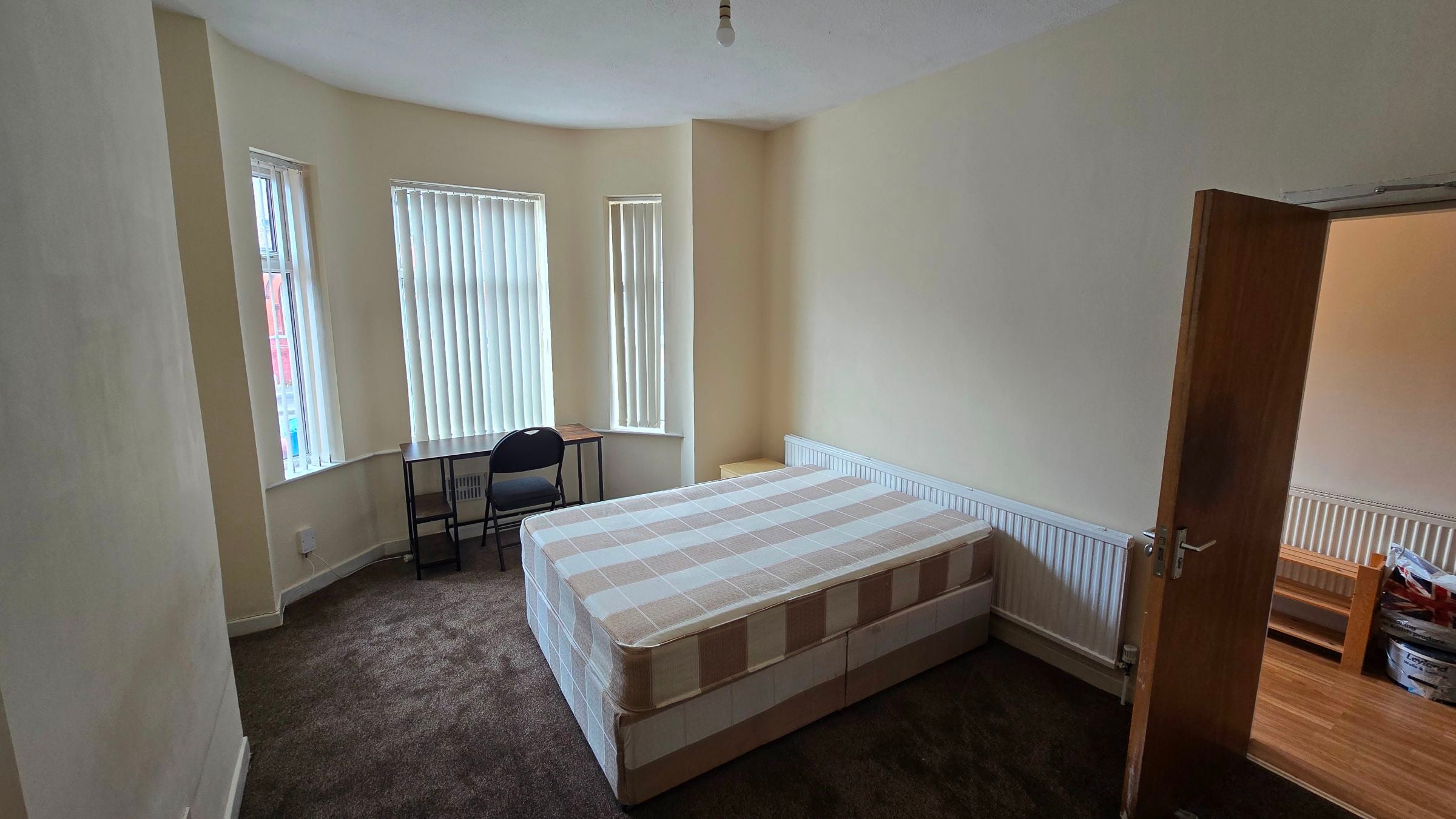 Room Scarsdale Road in Manchester