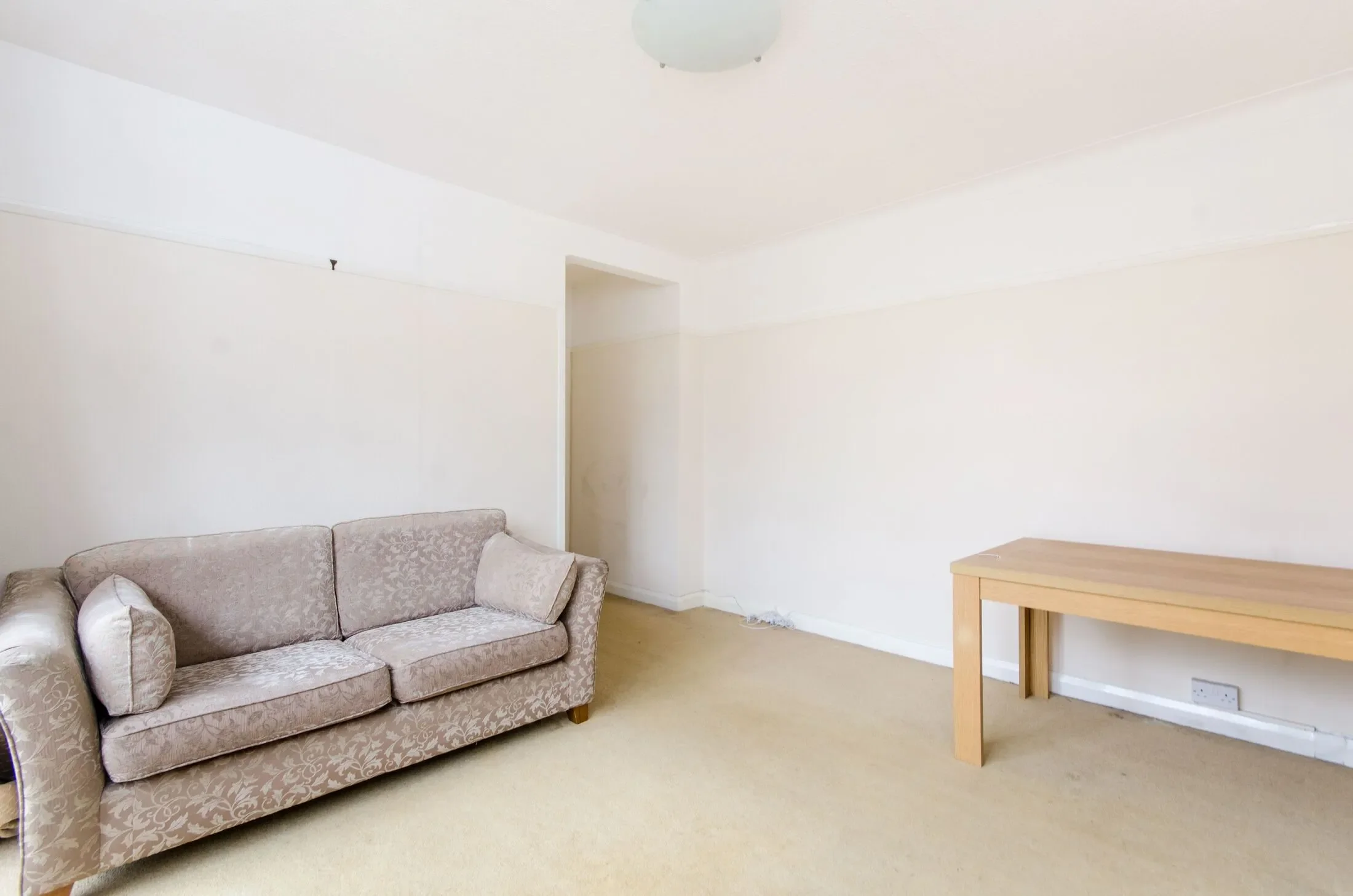 Flat Wilton Grove in Greater London