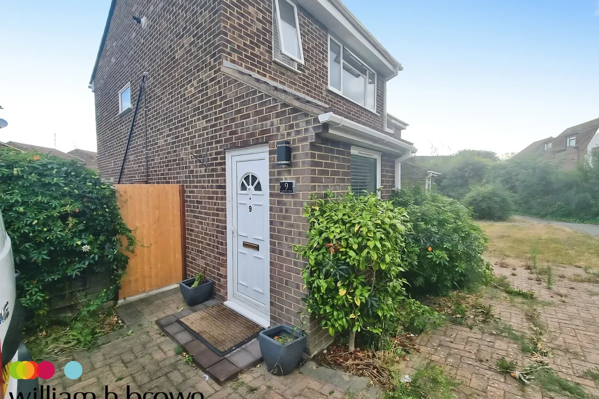 House Camellia Close in Chelmsford