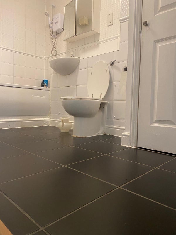 Flat Otter Close in Greater London