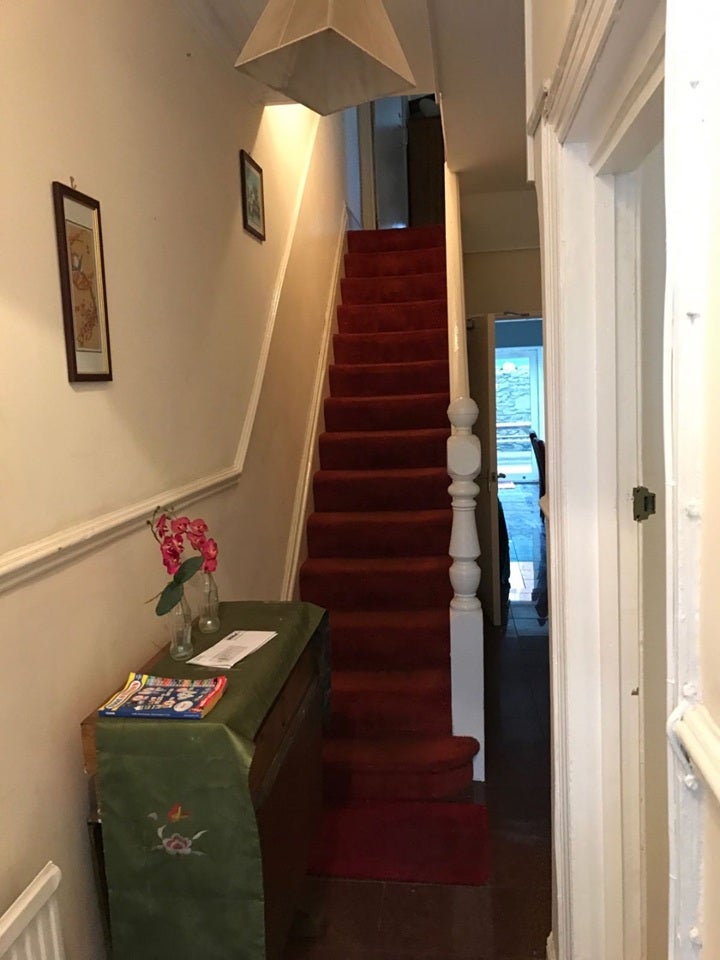 Room Colum Place in Cardiff