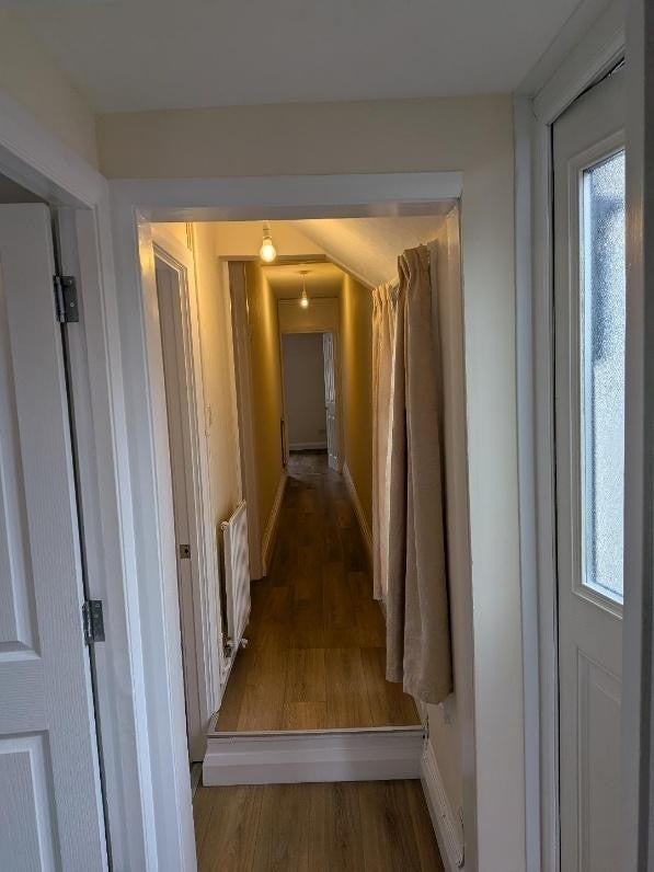 Flat Lemart Close in Reading