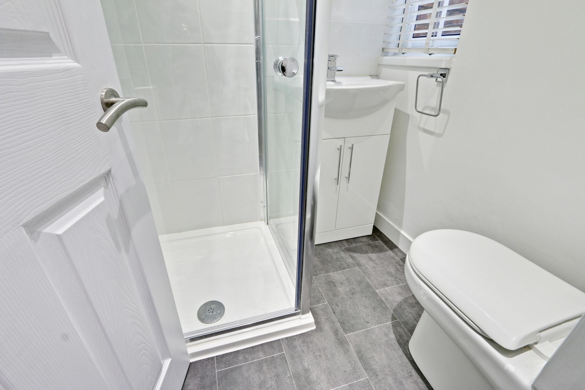 Flat Heddon Road in London