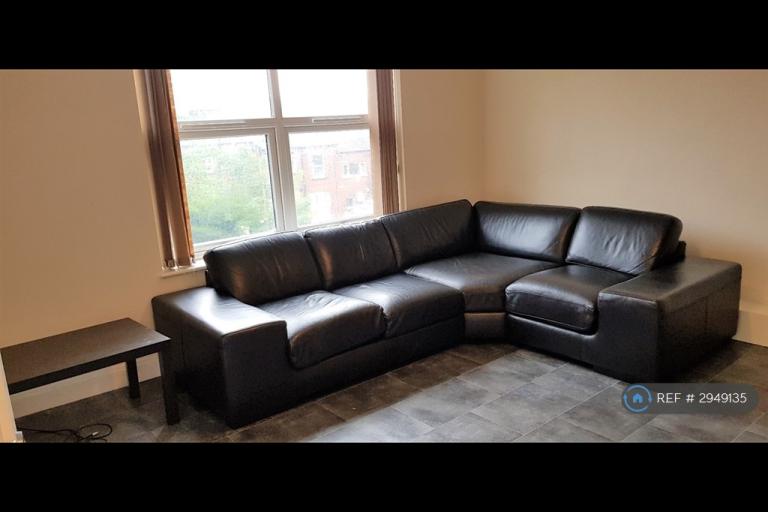 Flat Back Kelso Road in Leeds