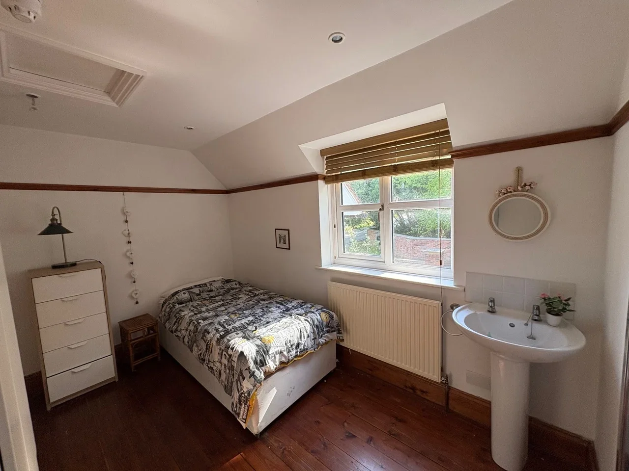 Room Horringer Road in West Suffolk