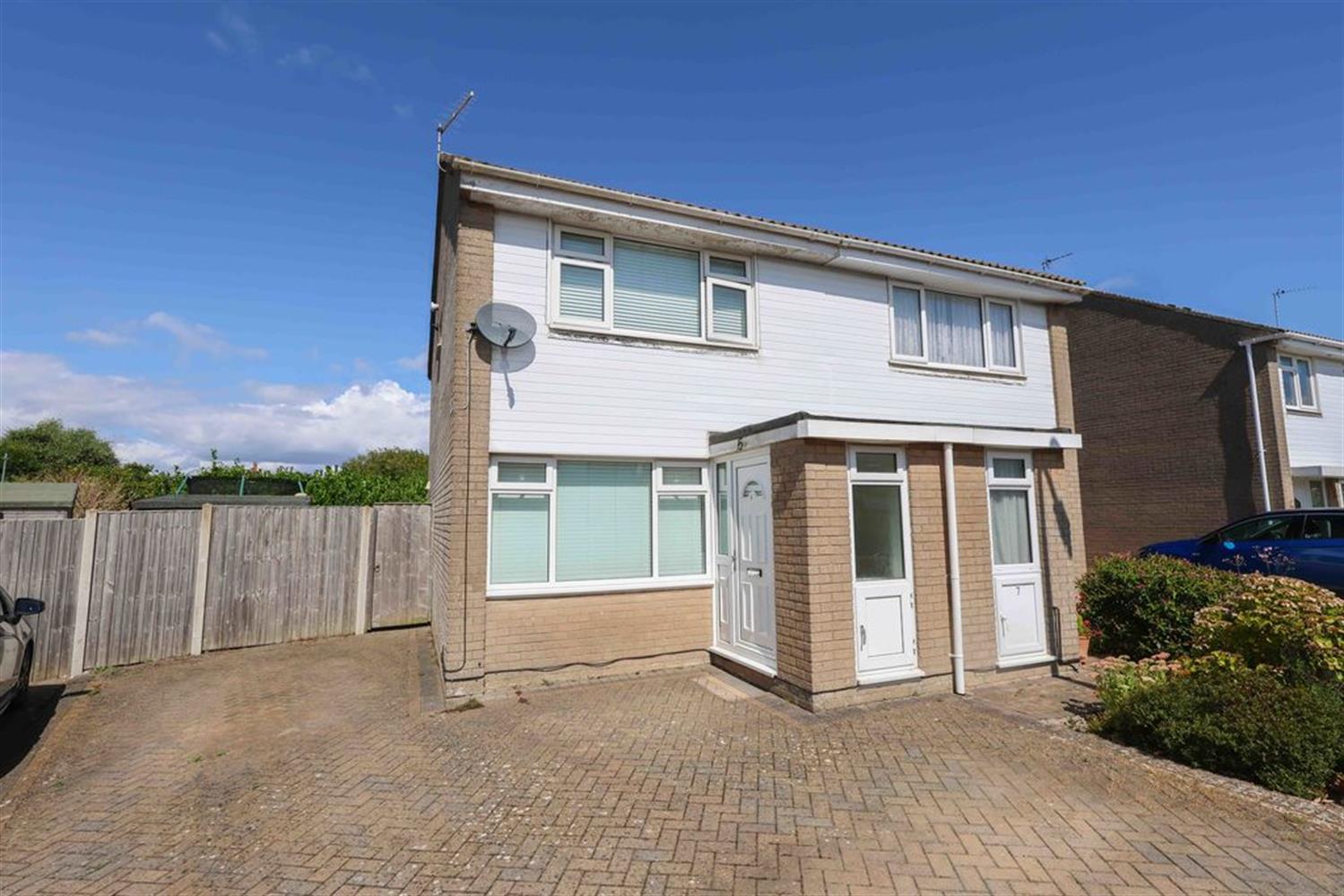 House Saxby Close in Clevedon