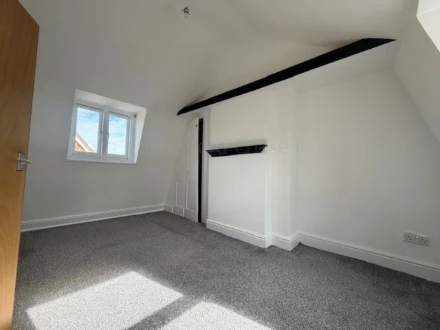 Flat Darby Drive in Epping Forest