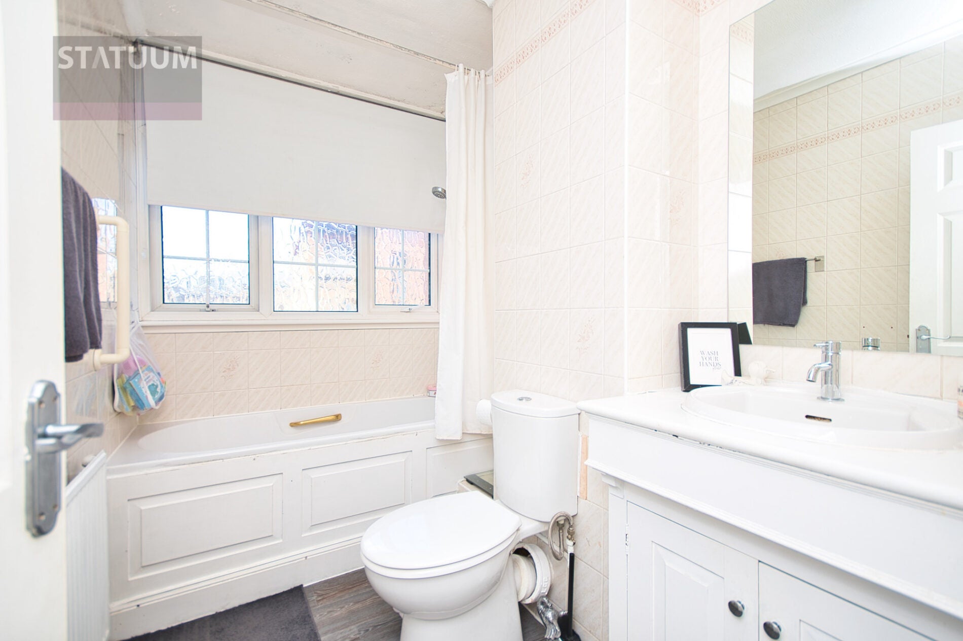 Flat Portia Way in Greater London