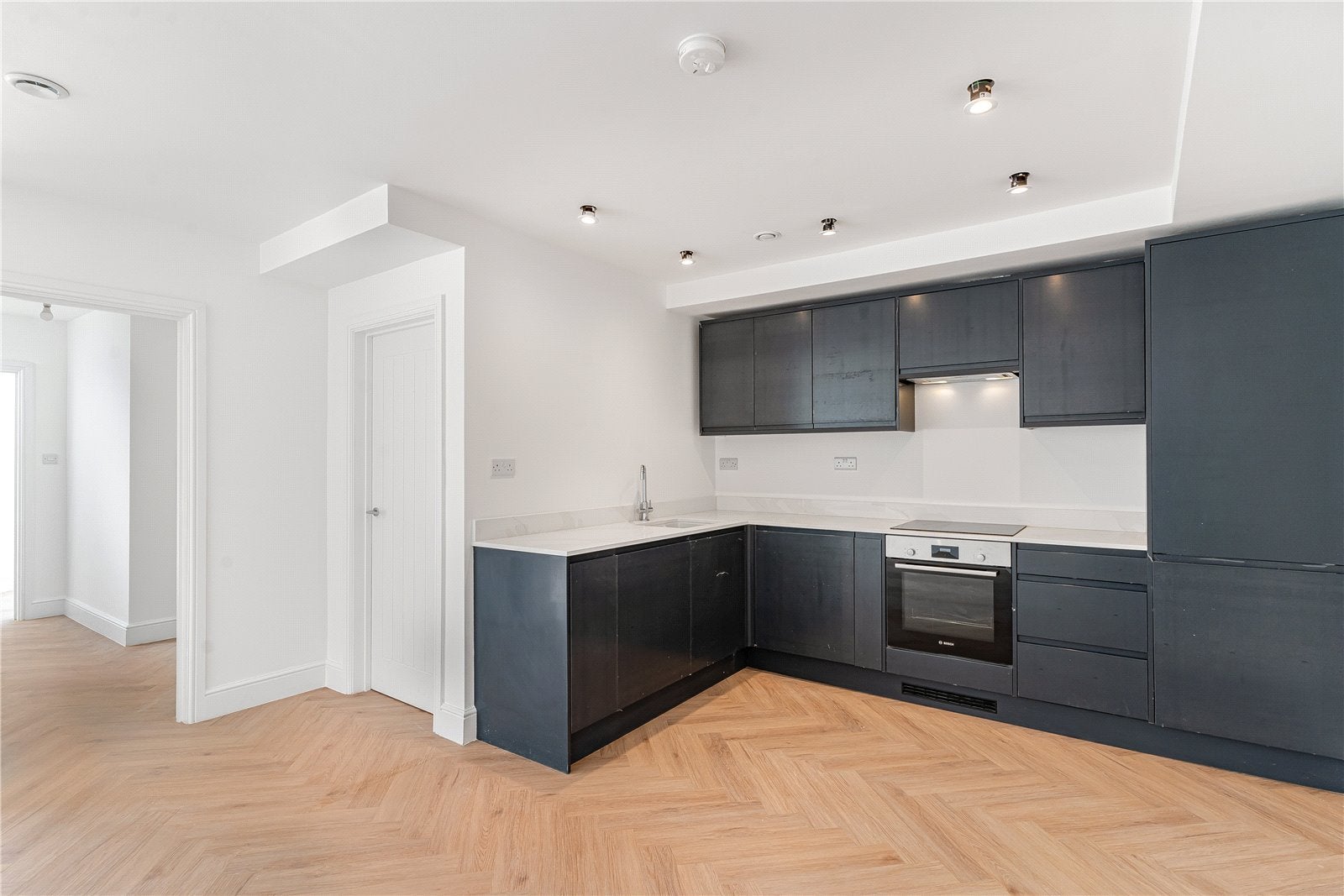 House Jessamine Road in Greater London