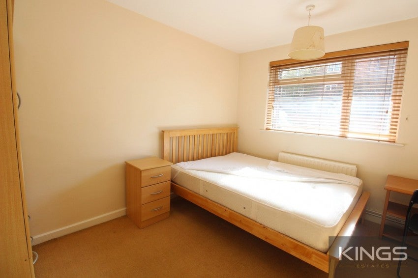 Flat Omdurman Road in Southampton