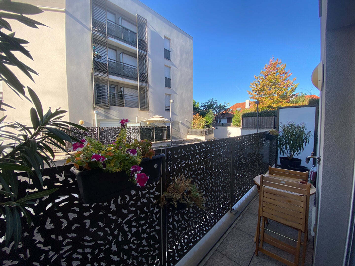 Flat Place Henri Deudon in Athis-Mons