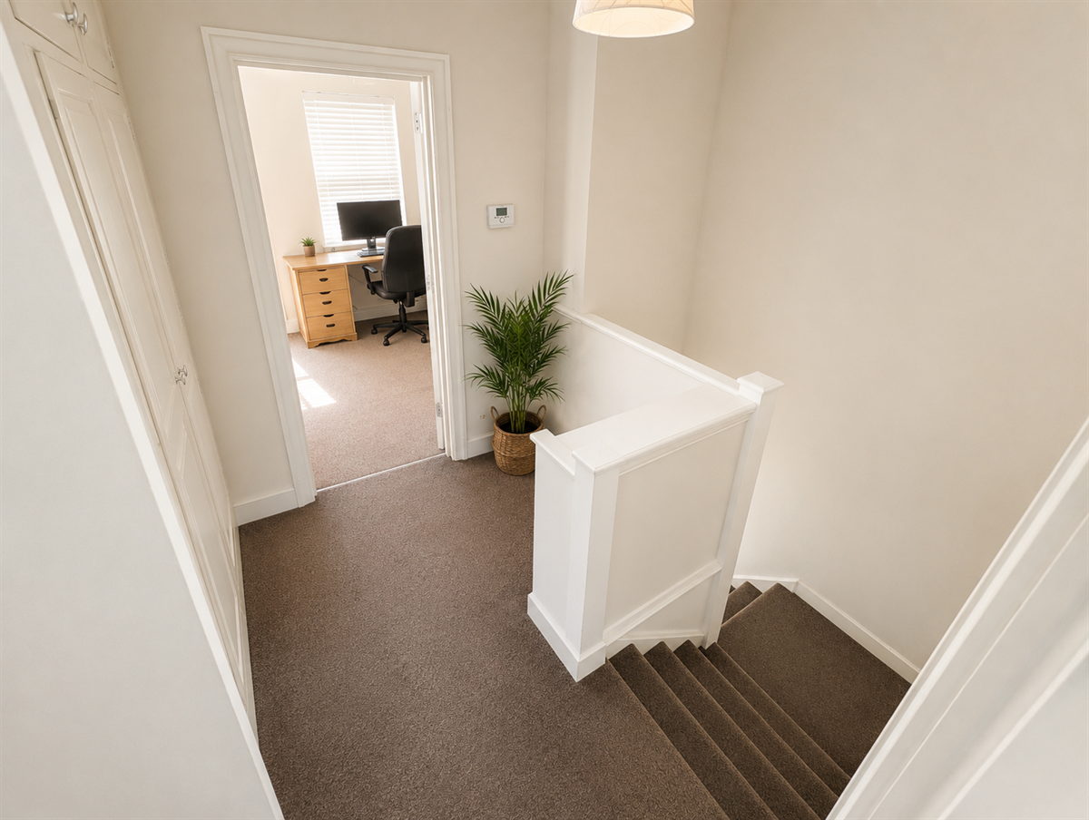 Flat Douglas Close in Worthing